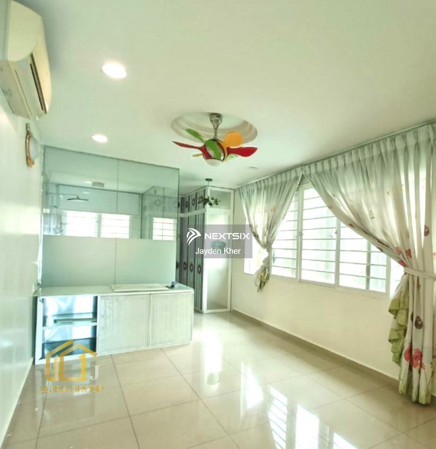 Semi-detached House For Sale in Bandar Bukit Tinggi Selangor - Image 6