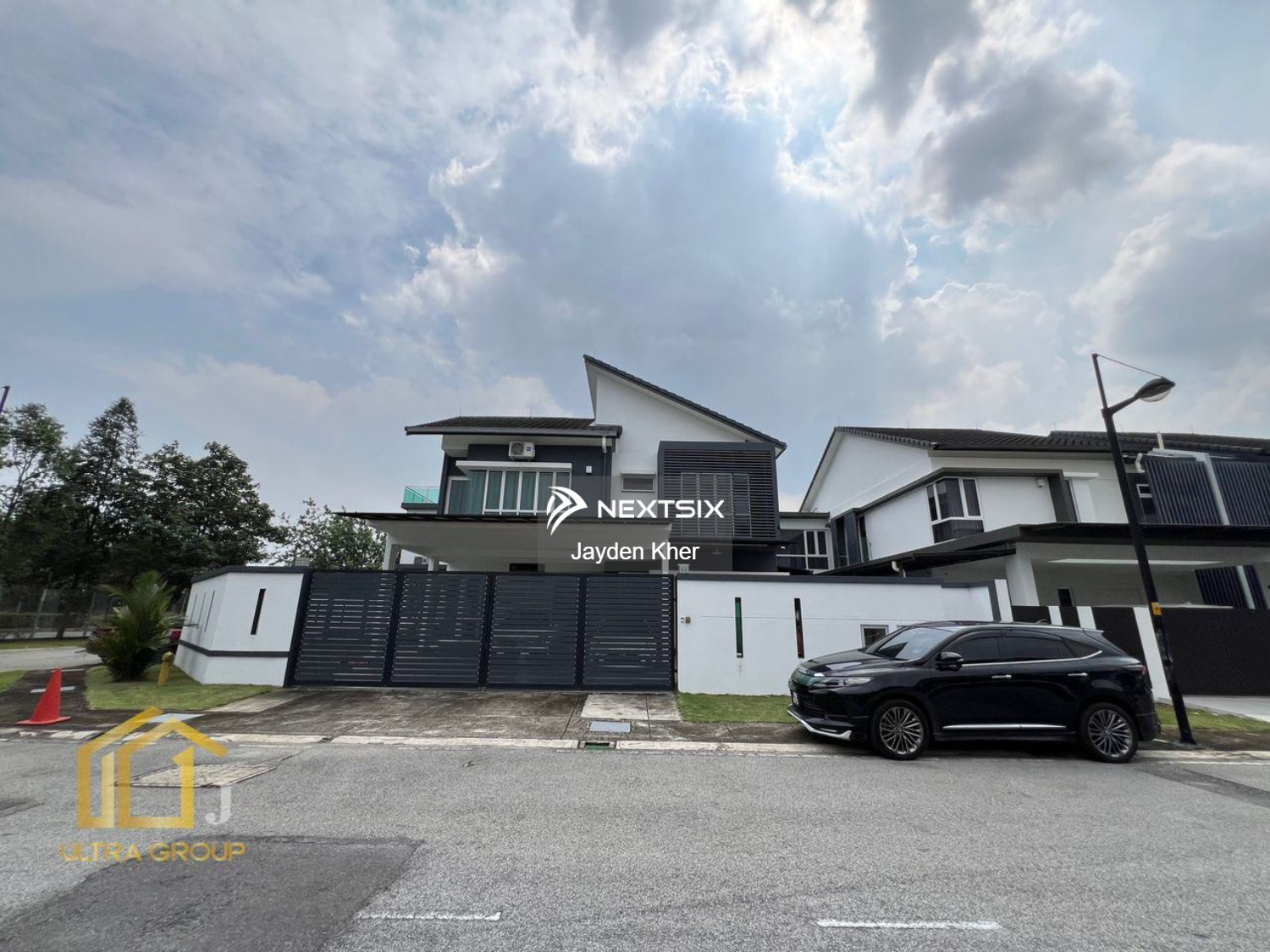 Semi-detached House For Sale in Port Klang Selangor - Image 5