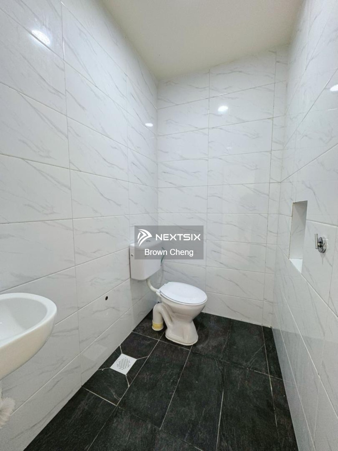 1-sty Terrace/Link House For Sale in Skudai Johor - Image 5