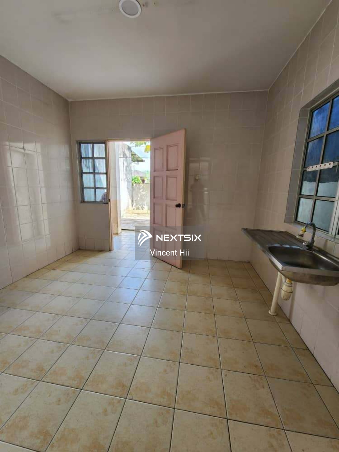 2-sty Terrace/Link House For Sale in Kuching Sarawak - Image 6