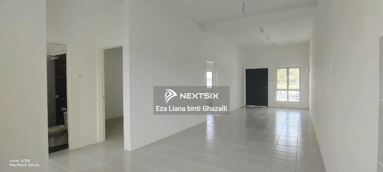 1-sty Terrace/Link House For Sale in Seri Iskandar Perak - Image 5