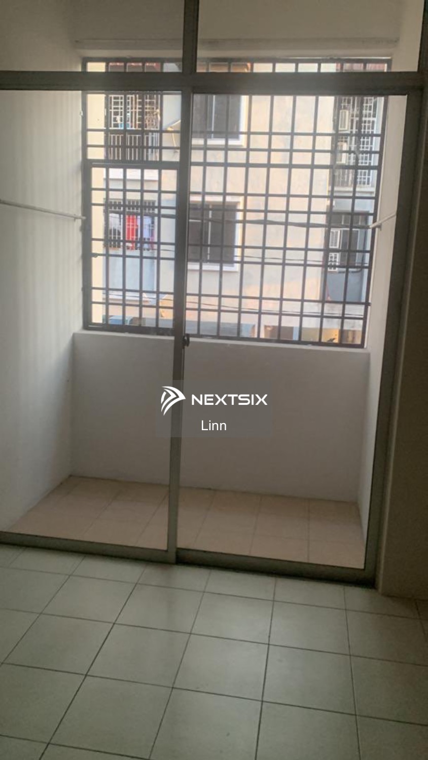 Townhouse For Sale in Air Tawar Penang - Image 10