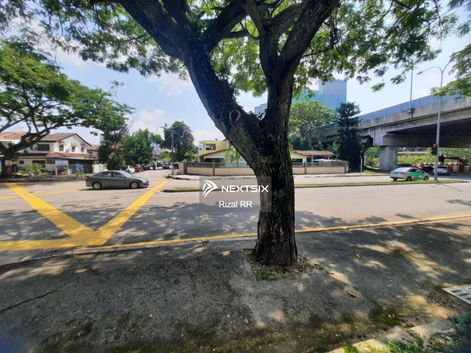 2-sty Terrace/Link House For Sale in Sri Petaling Wilayah Persekutuan Kuala Lumpur - Image 3