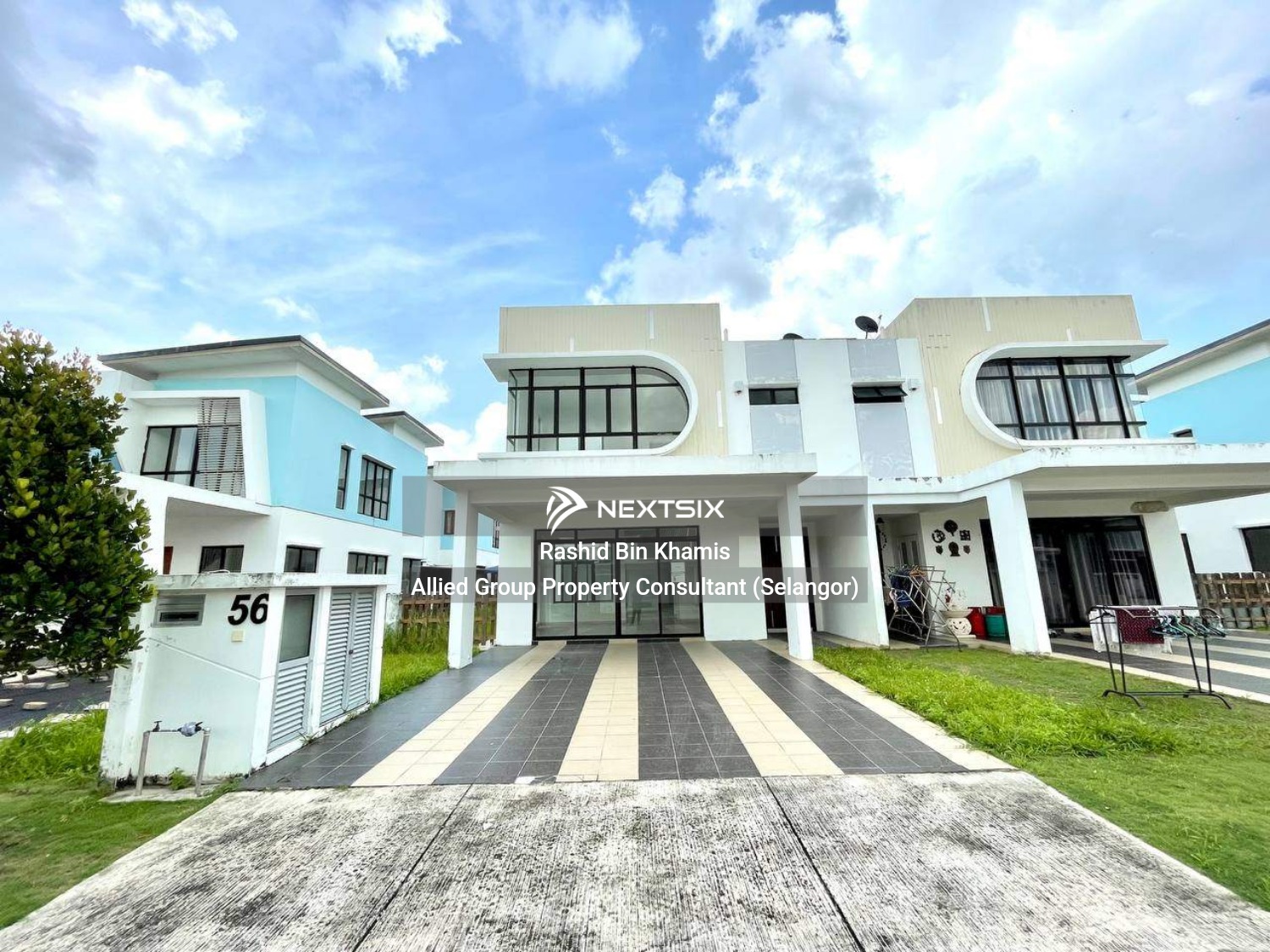 Semi-detached House For Sale in Semenyih Selangor