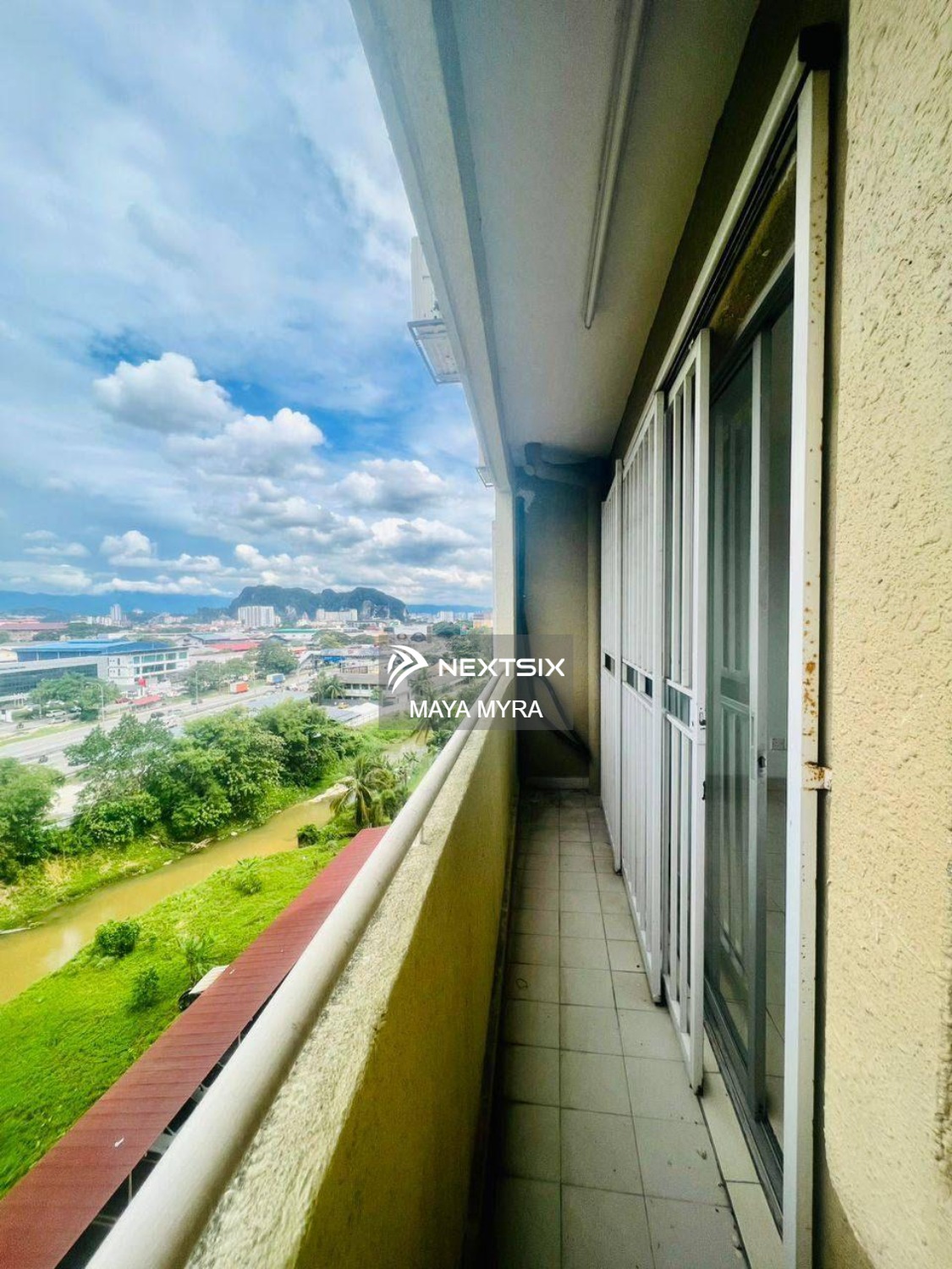 Condominium For Sale in Selayang Selangor - Image 9