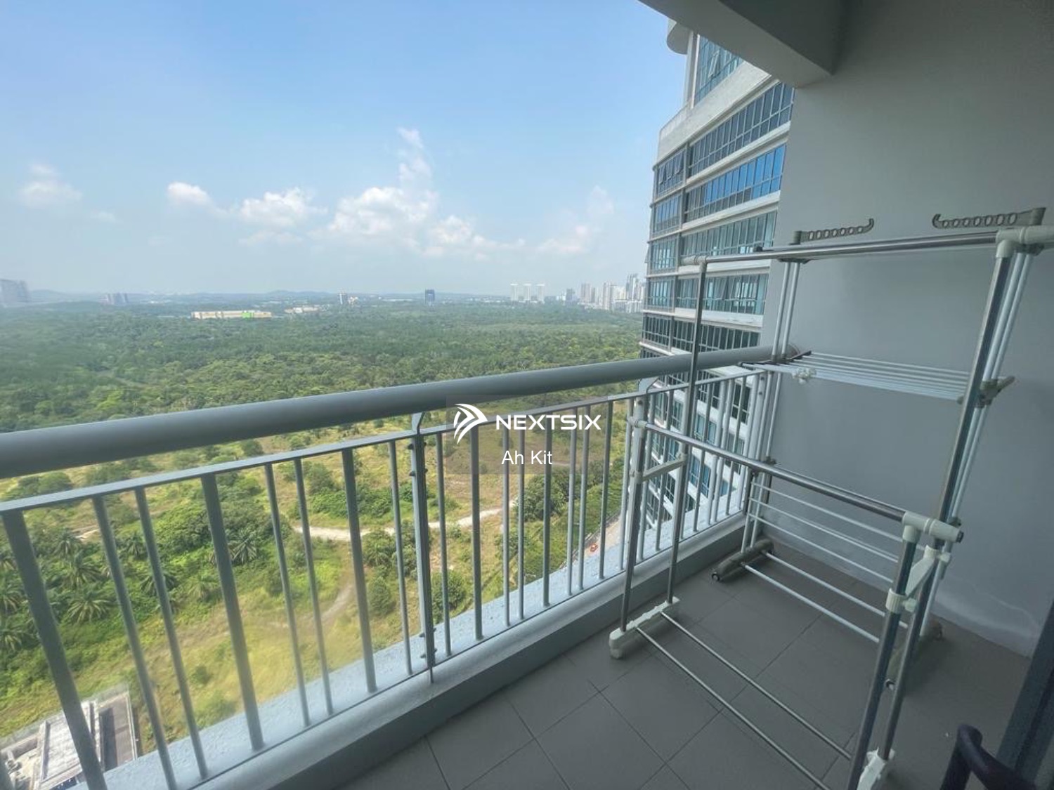 Serviced Residence For Rent in Puteri Harbour Johor - Image 6