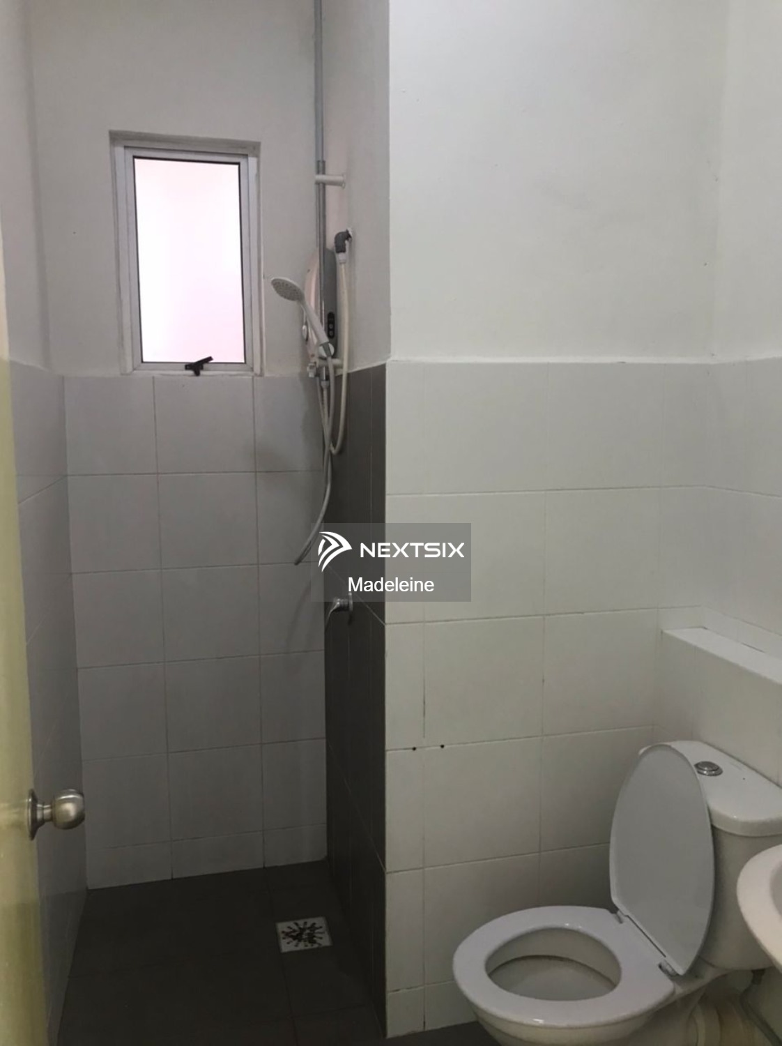 Condominium For Sale in Putatan Sabah - Image 7