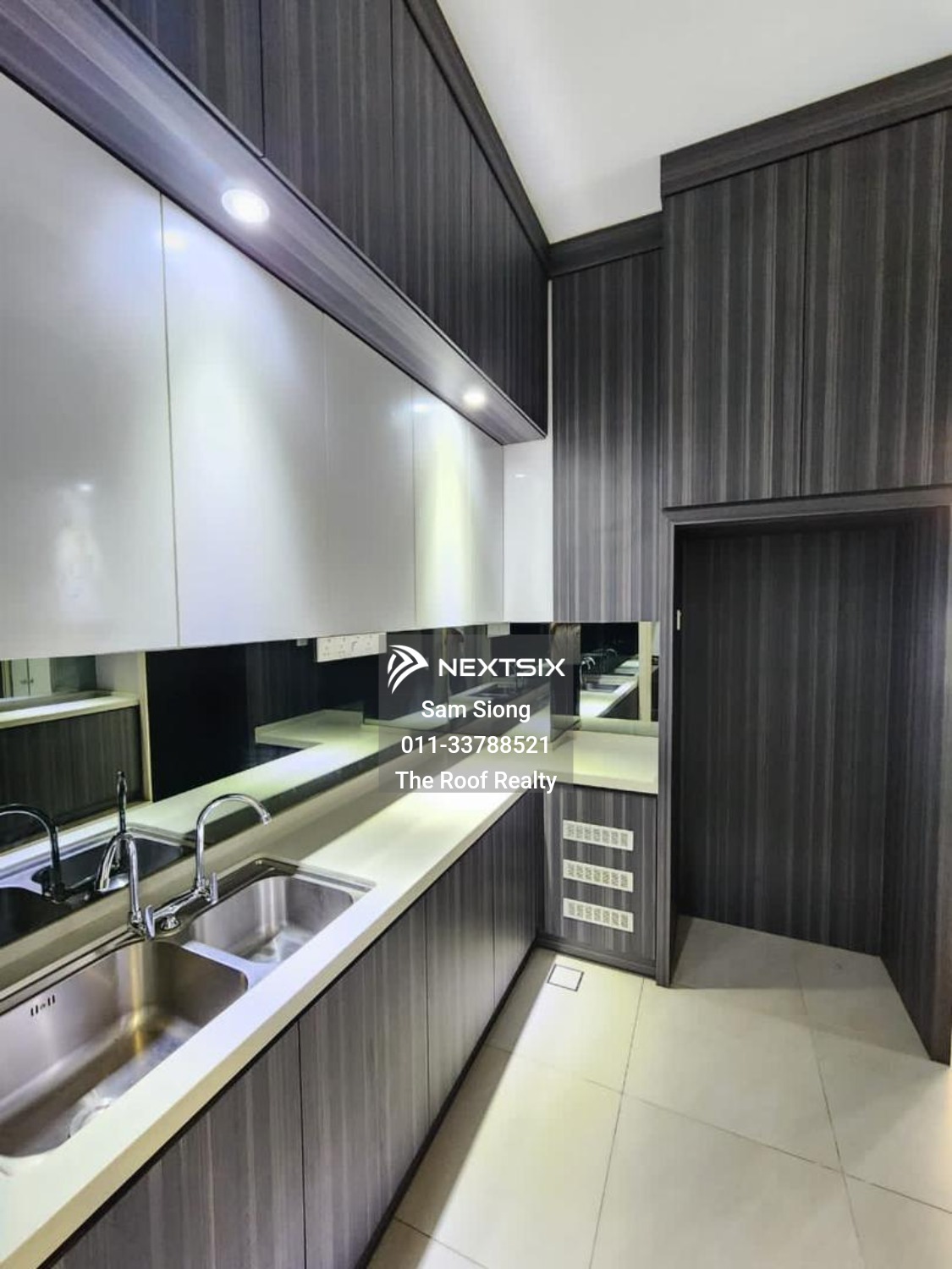 Semi-detached House For Sale in Permas Jaya Johor - Image 6