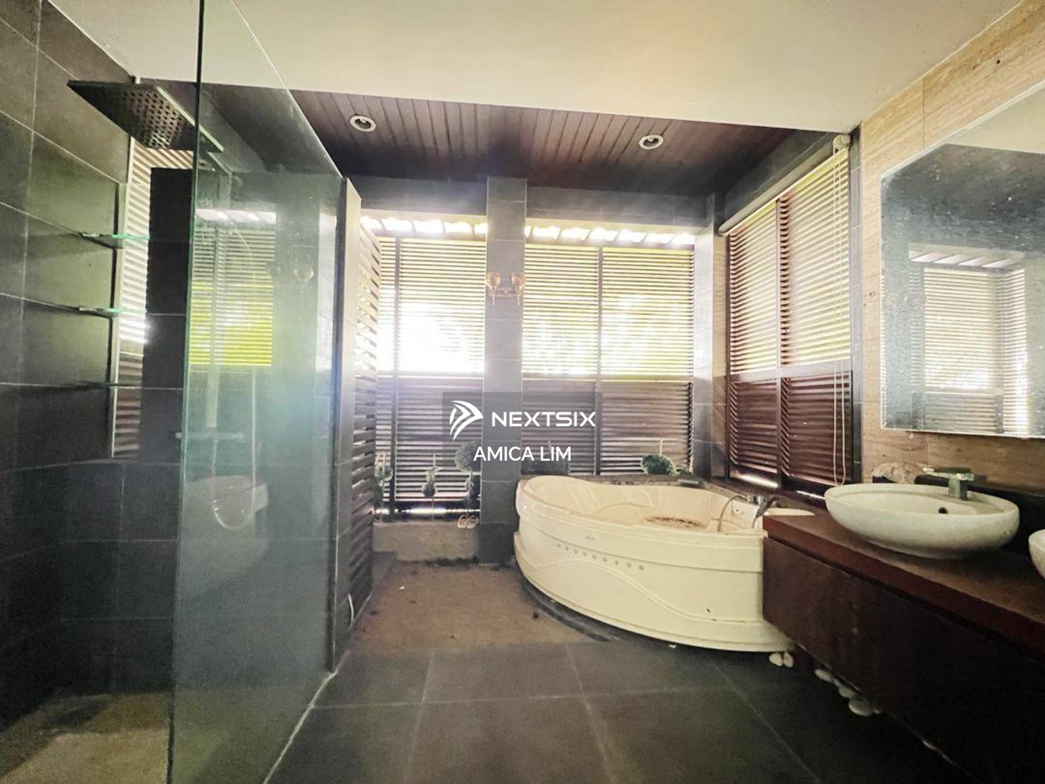 Semi-detached House For Sale in Ujong Pasir Melaka - Image 9