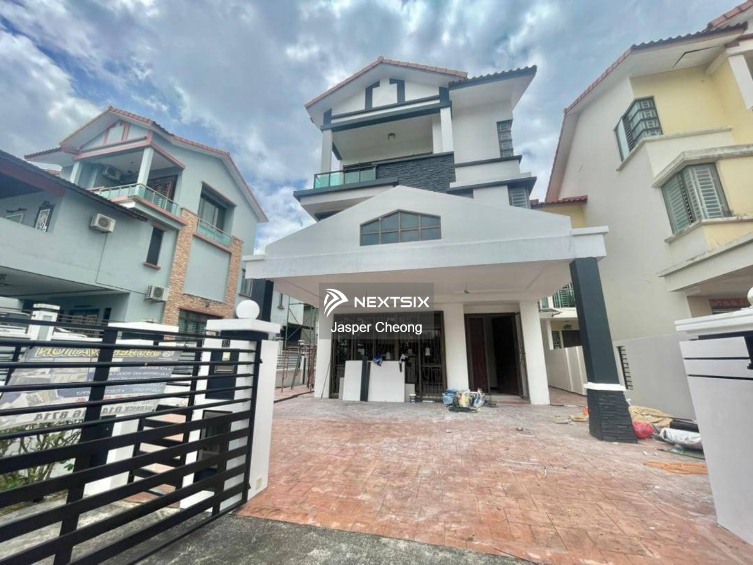 3 Storey Semi-detached Homes For Sale in Skudai Johor