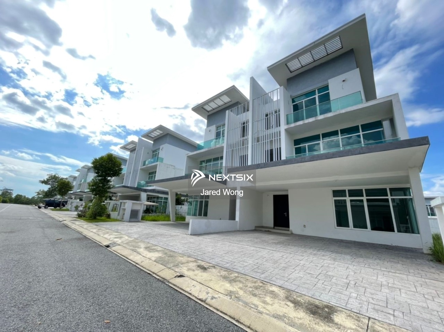 Semi-detached House For Sale in Cyberjaya Selangor