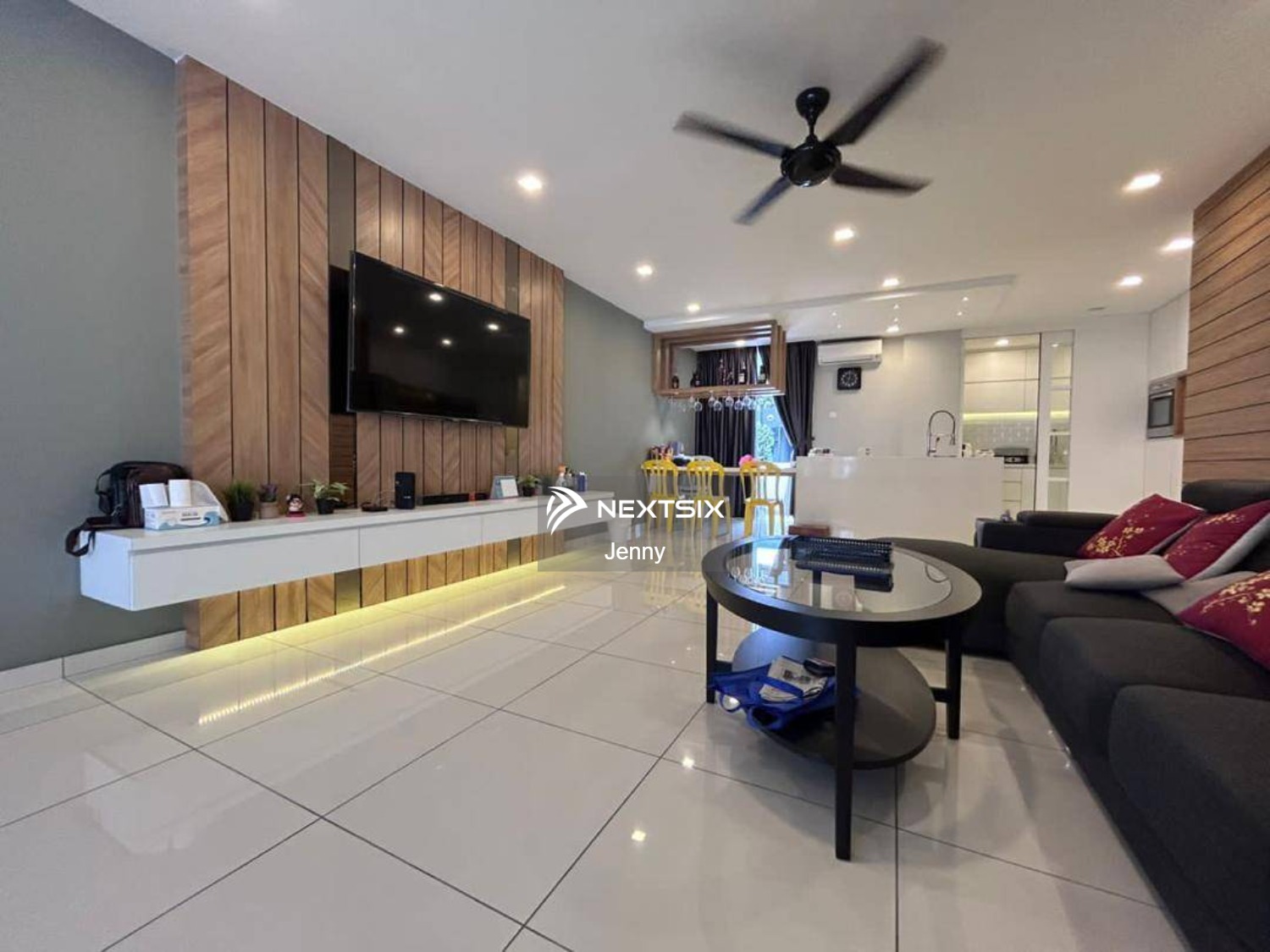 2-sty Terrace/Link House For Sale in Iskandar Puteri (Nusajaya) Johor - Image 2