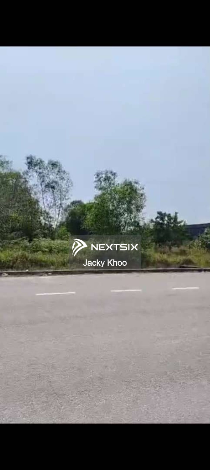 Industrial Land For Sale in Telok Panglima Garang Selangor - Image 3