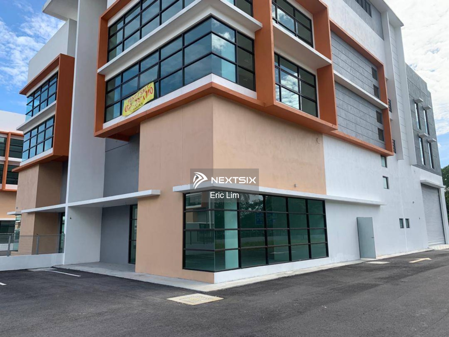 Semi-D Factory For Sale in Rawang Selangor - Image 2