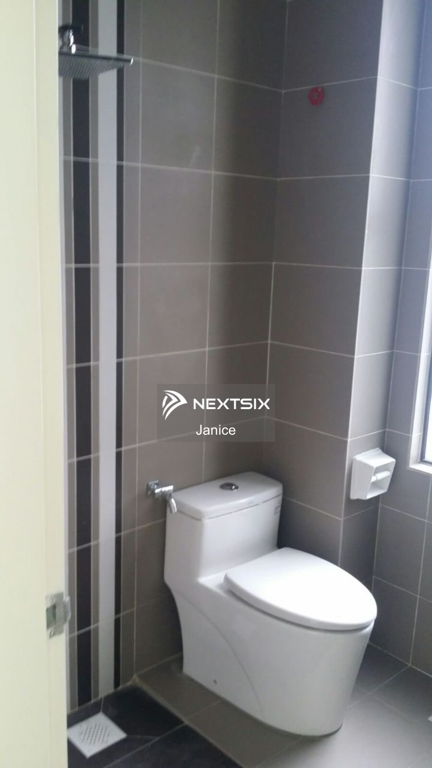 2-sty Terrace/Link House For Sale in Iskandar Puteri (Nusajaya) Johor - Image 8