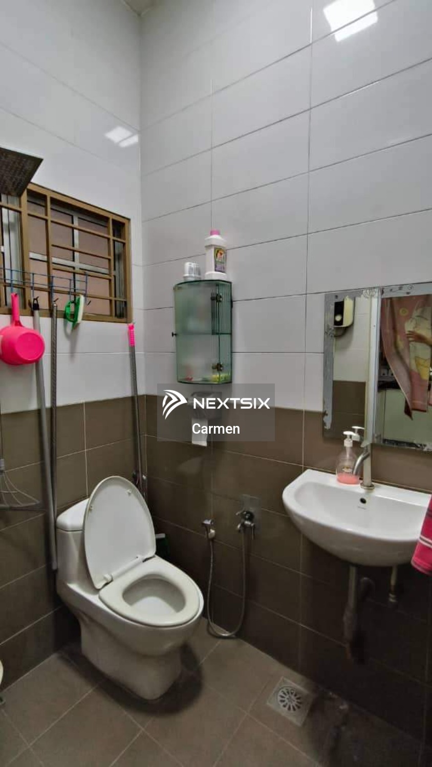 2-sty Terrace/Link House For Sale in Klang Selangor - Image 3