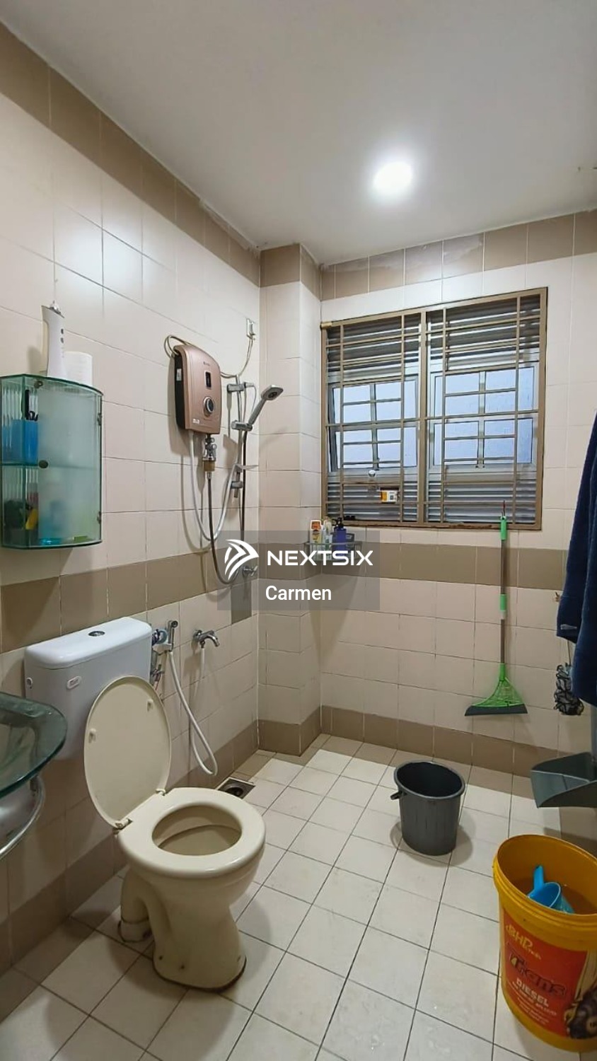 2-sty Terrace/Link House For Sale in Klang Selangor - Image 5