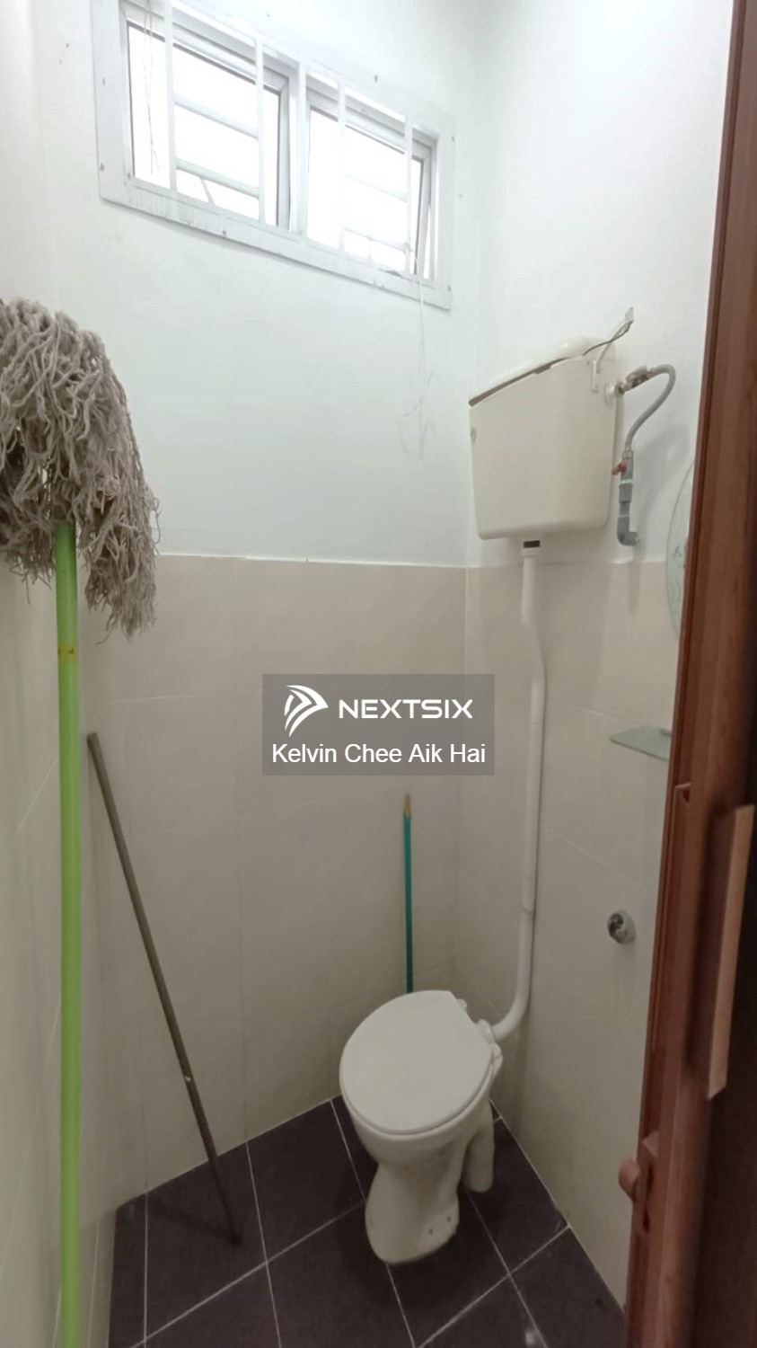 Semi-detached House For Sale in Johor Bahru Johor - Image 12