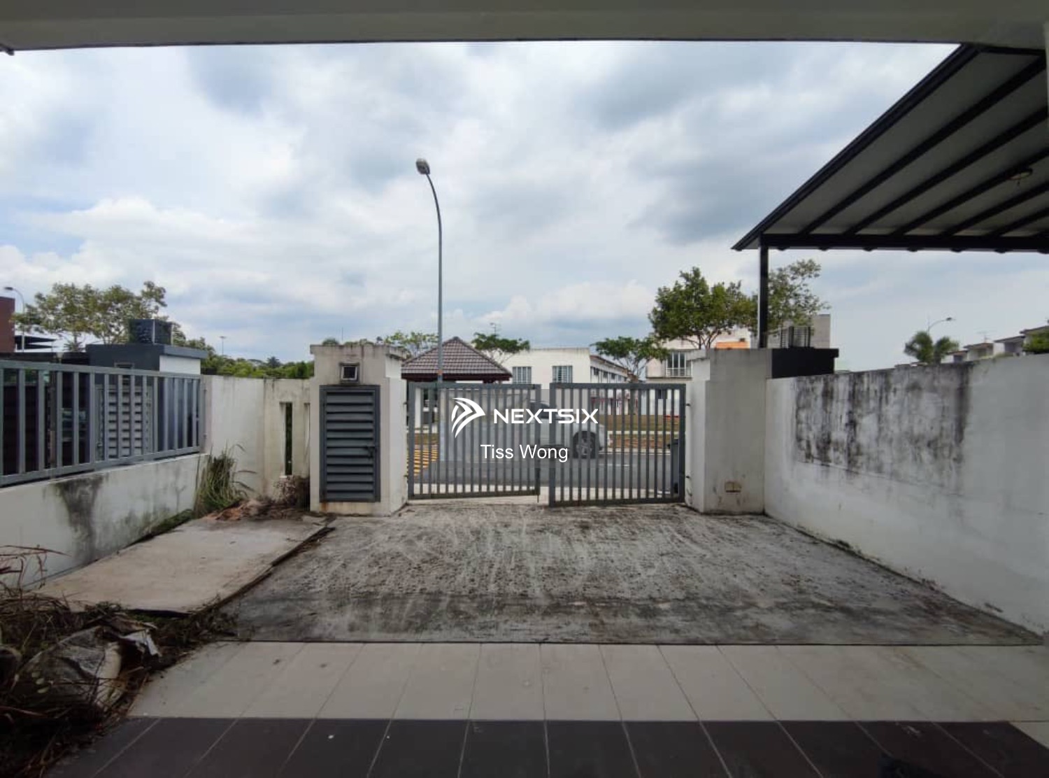 2-sty Terrace/Link House For Sale in Ulu Tiram Johor - Image 2