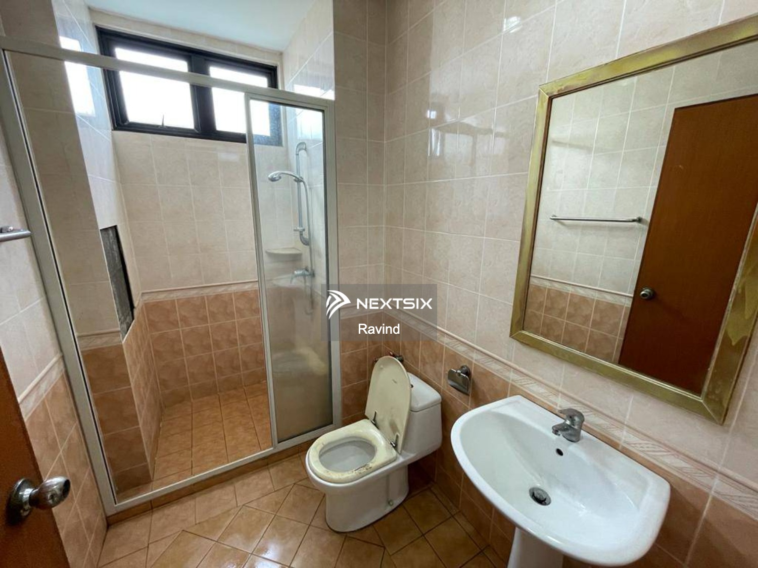 Serviced Residence For Rent in Seri Kembangan Selangor - Image 9