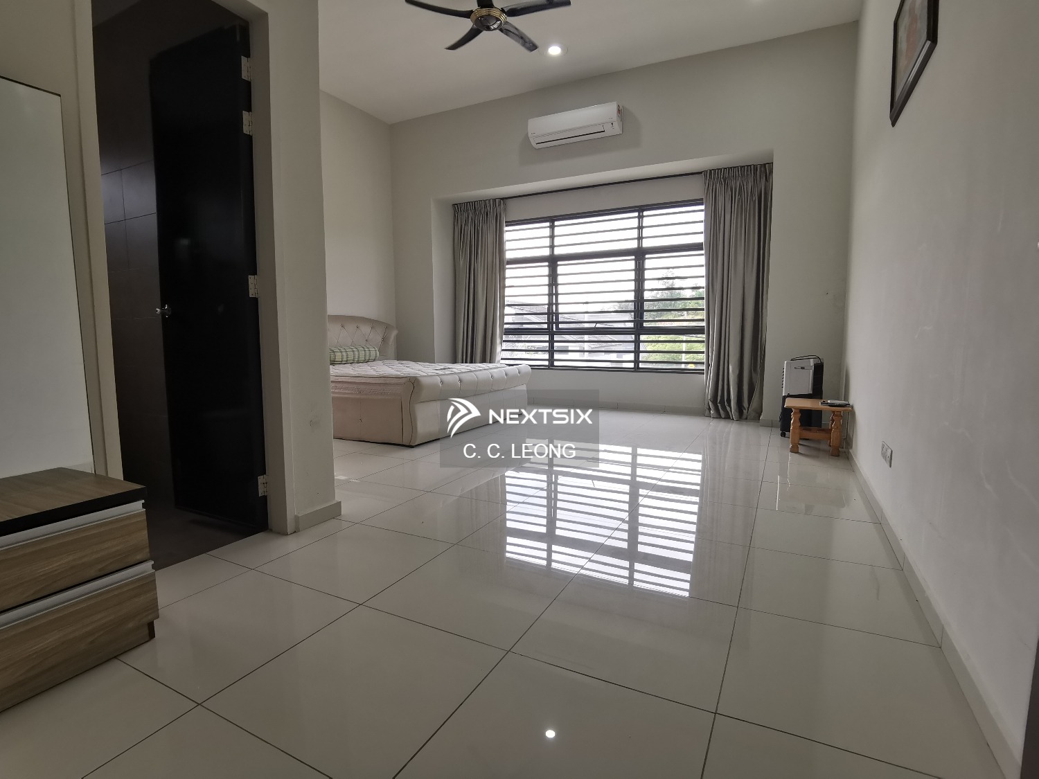Bungalow For Sale in Krubong Melaka - Image 5