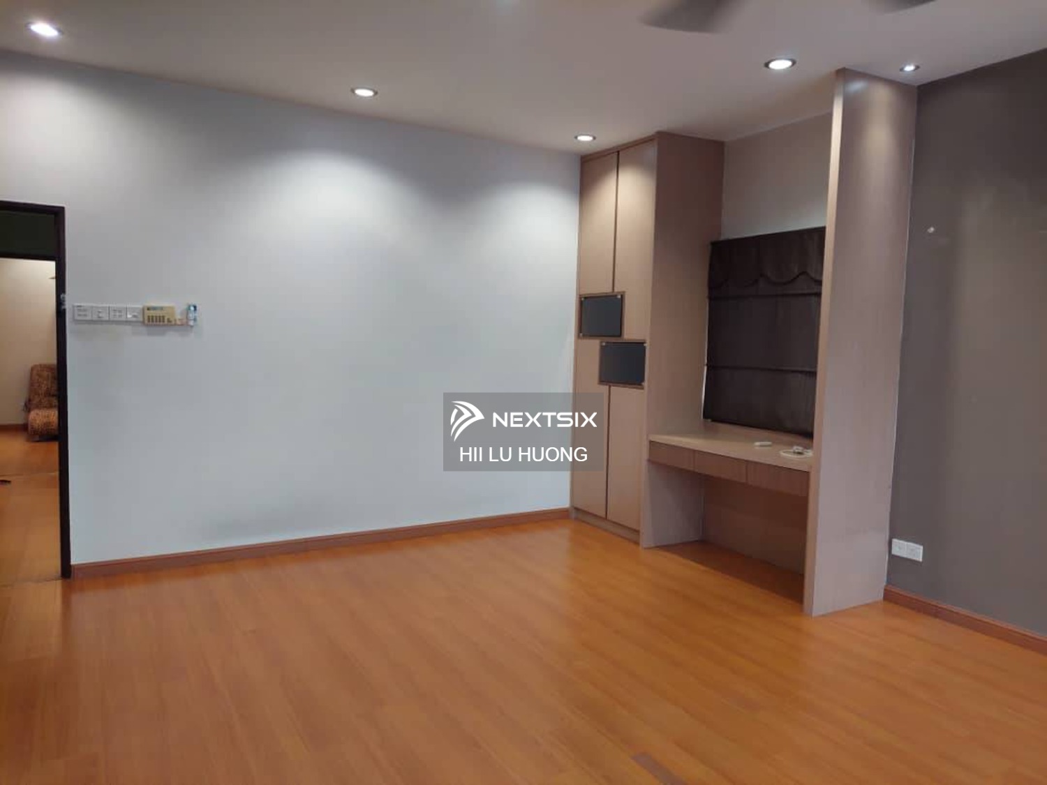 Semi-detached House For Sale in Aman Perdana Selangor - Image 3