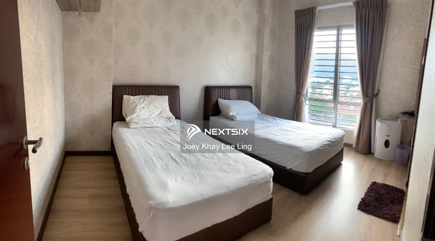 Condominium For Sale in Georgetown Penang - Image 6