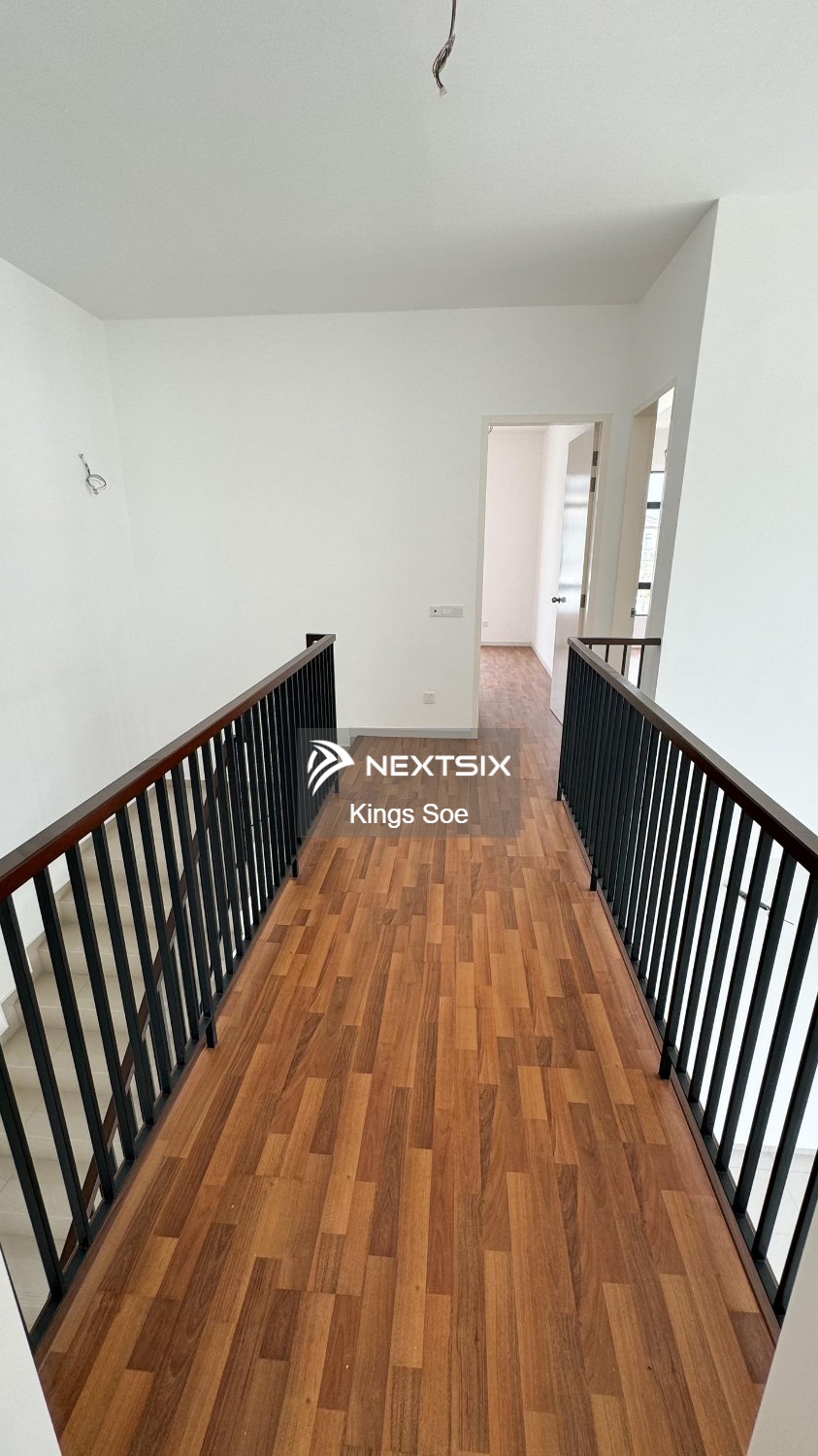 Semi-detached House For Sale in Bandar Puncak Alam Selangor - Image 11