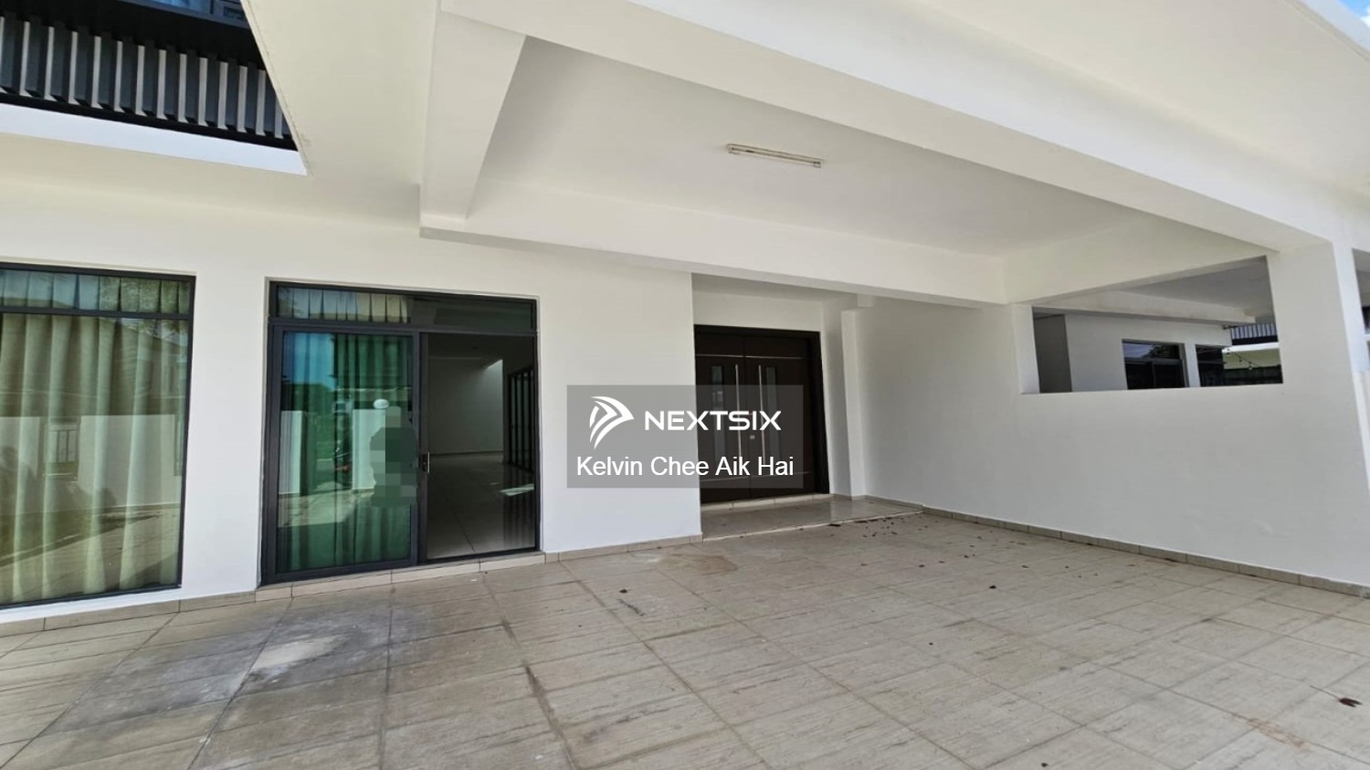 Semi-detached House For Sale in Gelang Patah Johor - Image 6