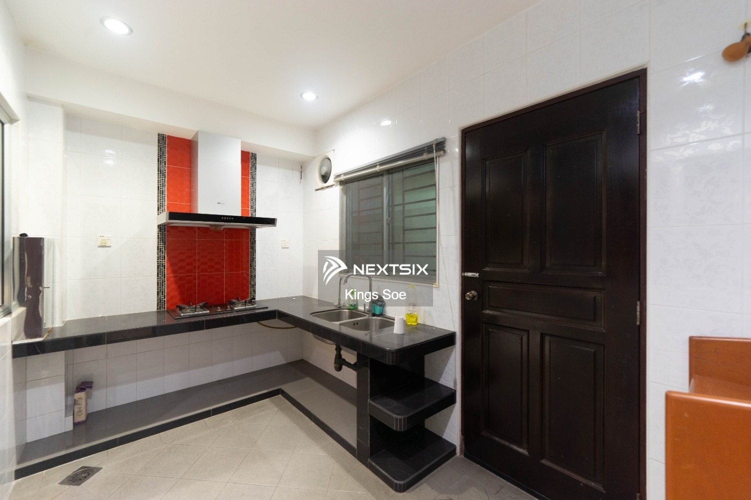 Semi-detached House For Sale in Klang Selangor - Image 9