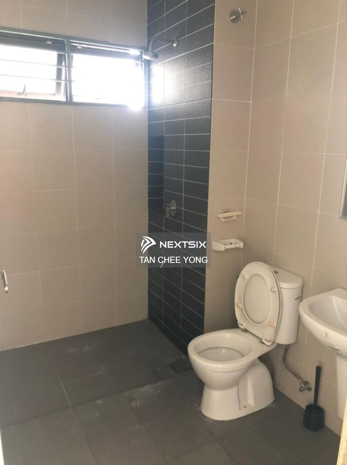 2-sty Terrace/Link House For Sale in Klang Selangor - Image 5