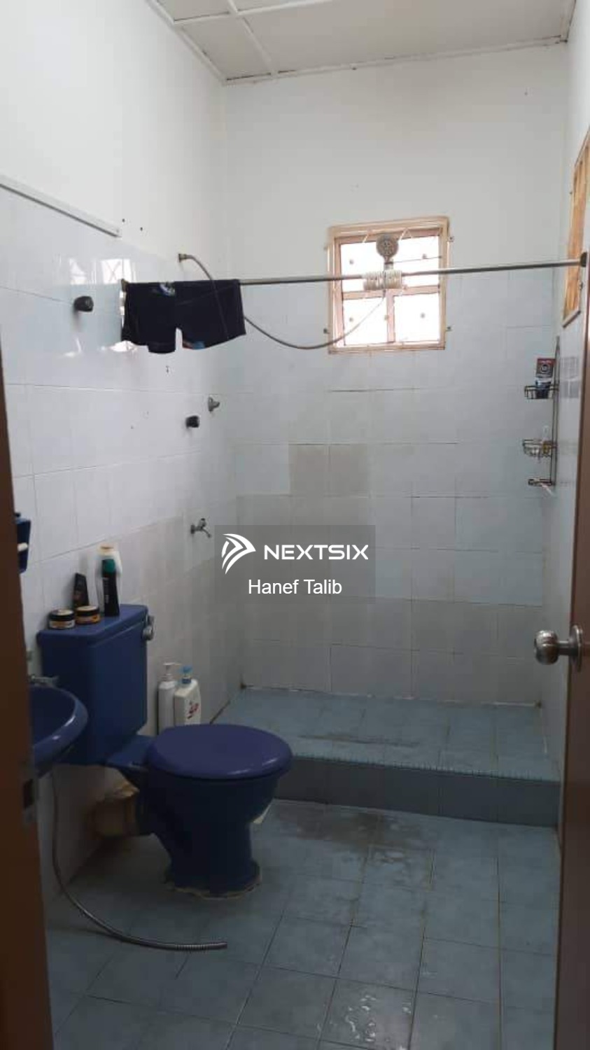 2-sty Terrace/Link House For Sale in Ampang Selangor - Image 6