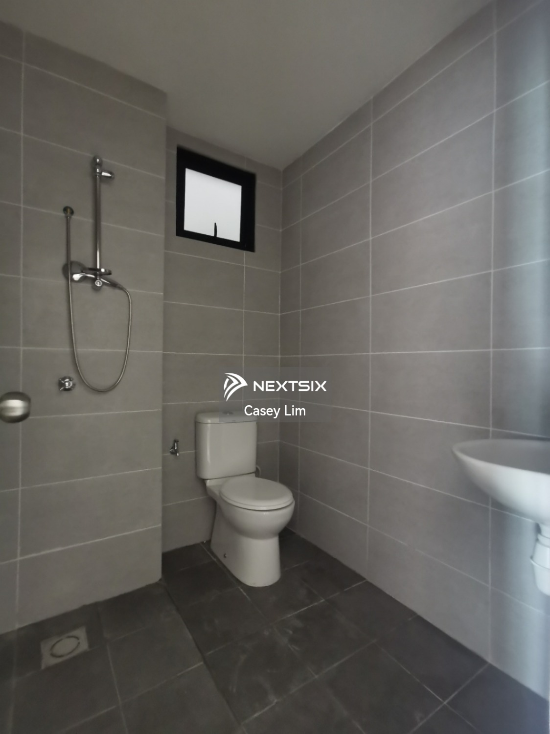 Serviced Residence For Sale in Kuching Sarawak - Image 5