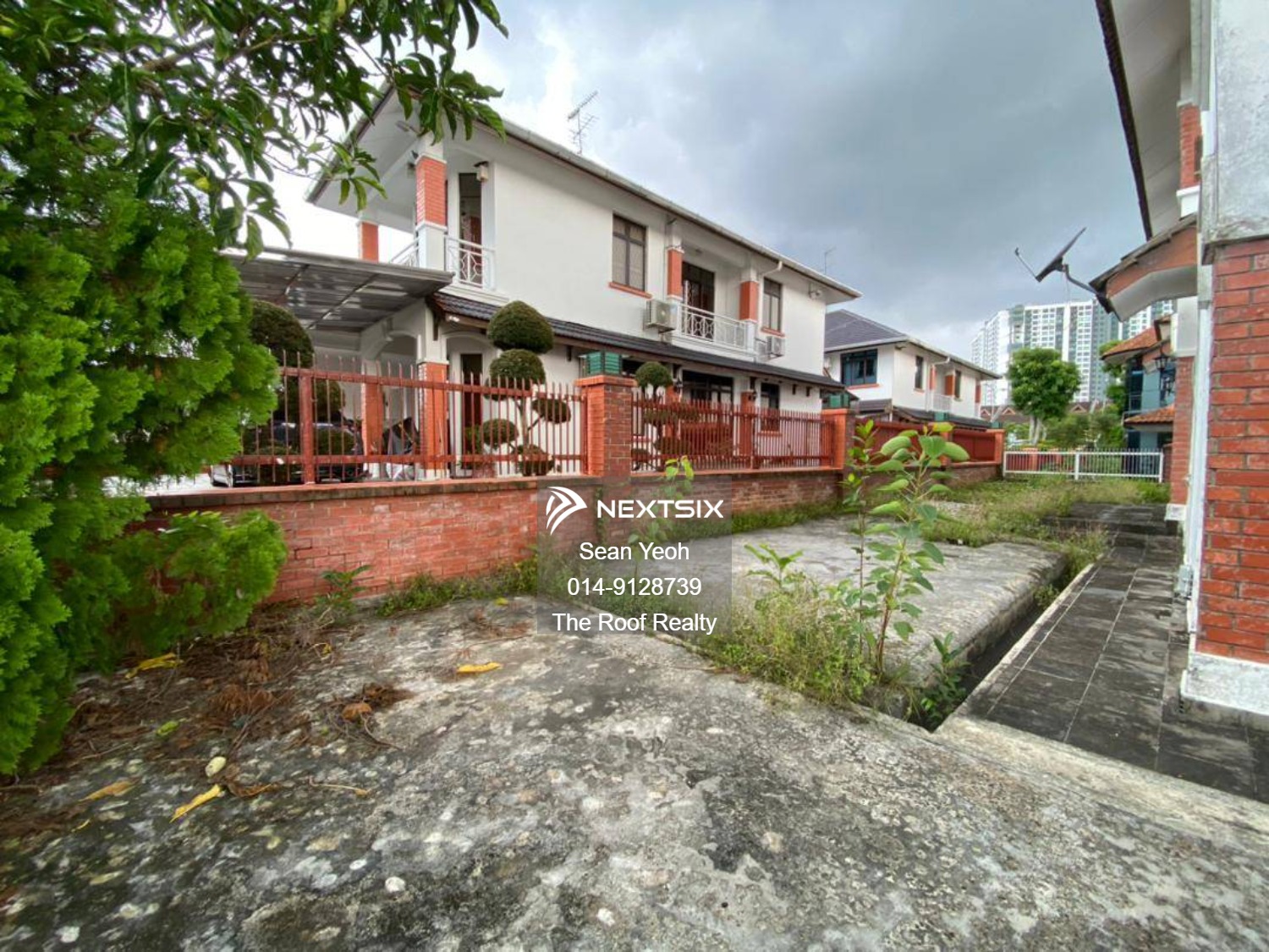 Semi-detached House For Sale in Perling Johor