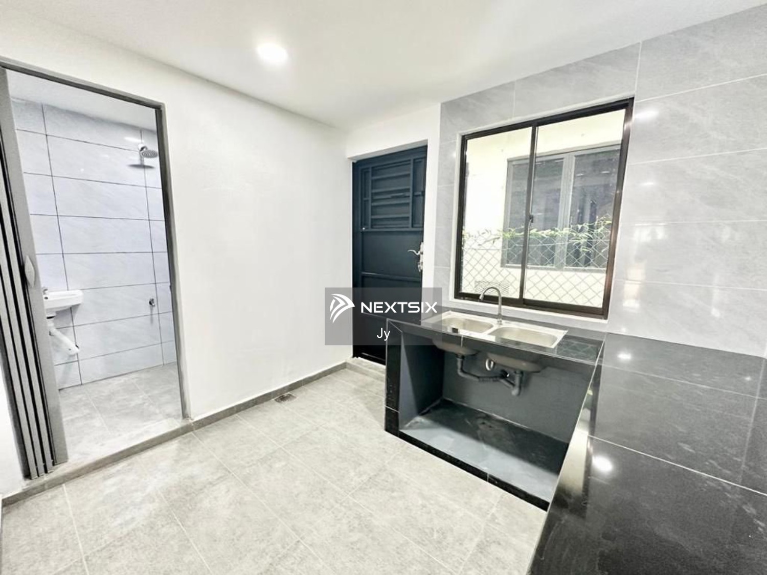 2-sty Terrace/Link House For Sale in Permas Jaya Johor - Image 5