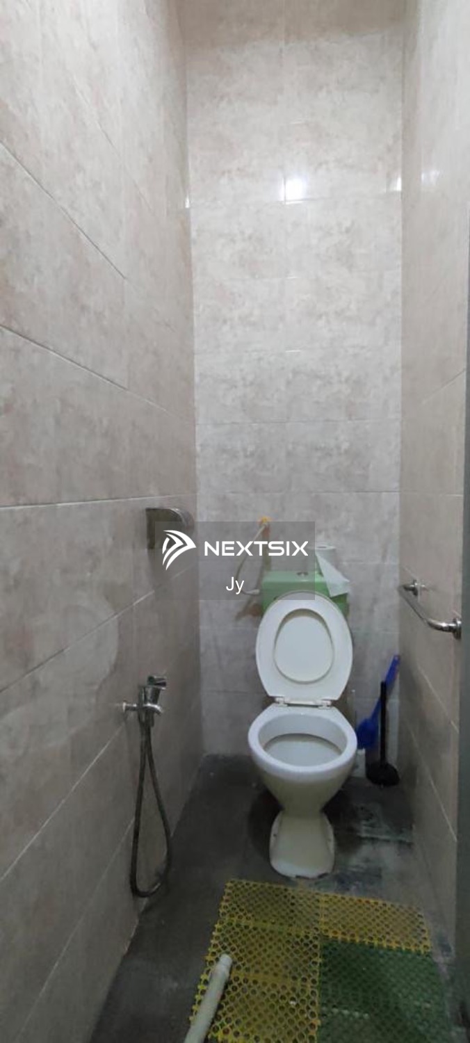 1-sty Terrace/Link House For Sale in Plentong Johor - Image 7