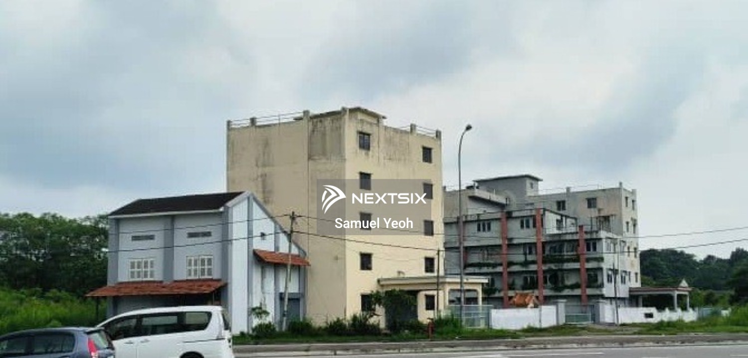 Commercial Bungalow floor plan - Image 1