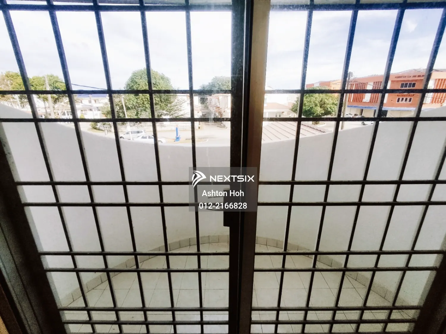 Bungalow For Sale in Bukit Baru Melaka - Image 10