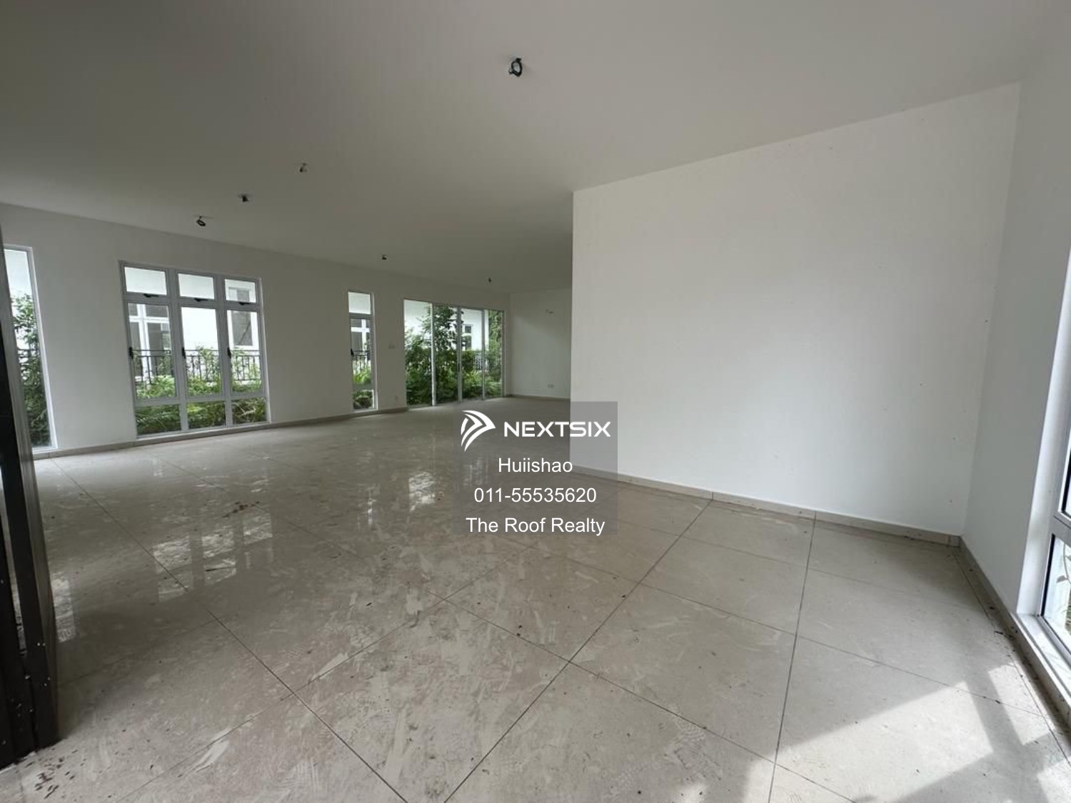 Bungalow For Sale in Pekan Nanas Johor - Image 13