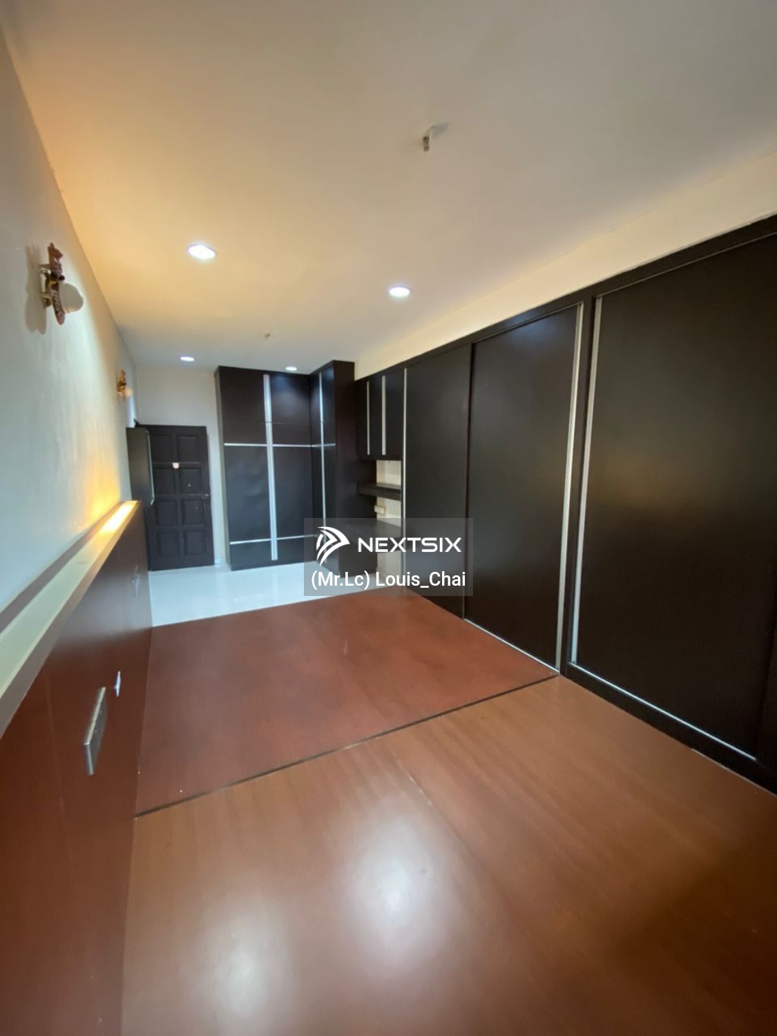 Semi-detached House For Sale in Ulu Tiram Johor - Image 9