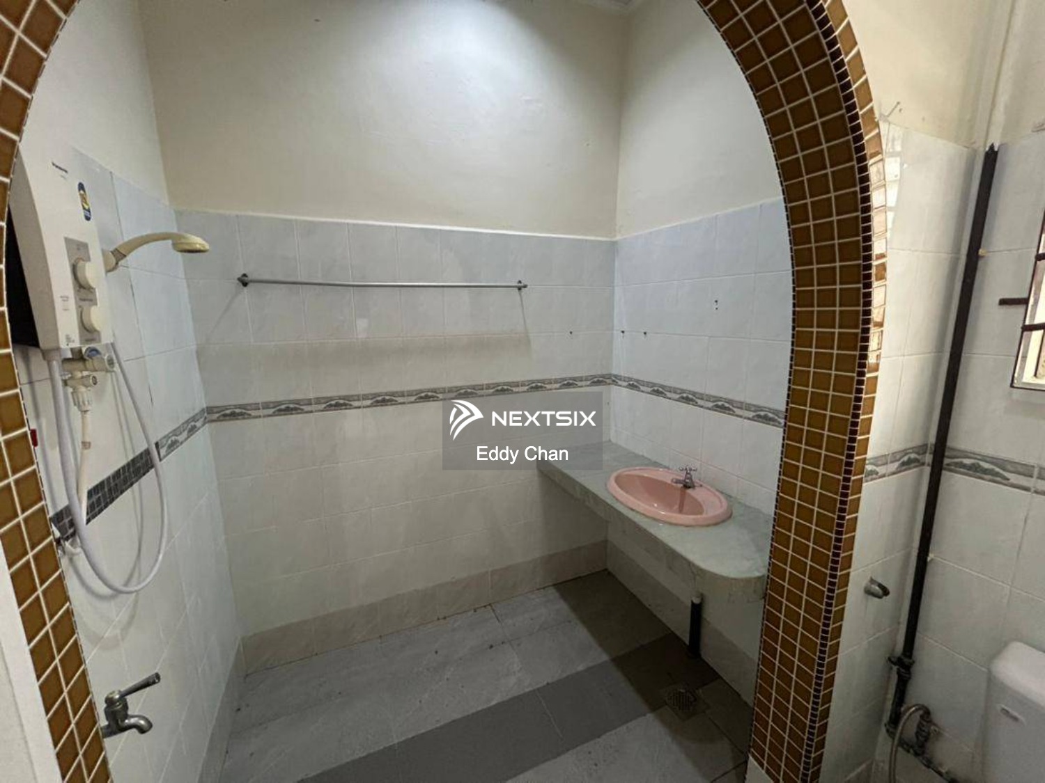 Semi-detached House For Sale in Johor Bahru Johor - Image 8