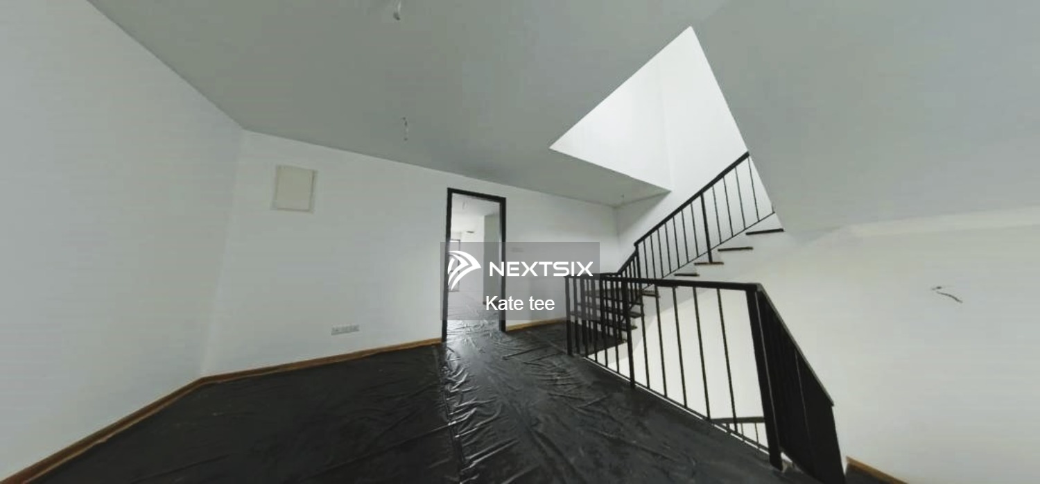 3-sty Terrace/Link House For Sale in Senibong Johor - Image 20
