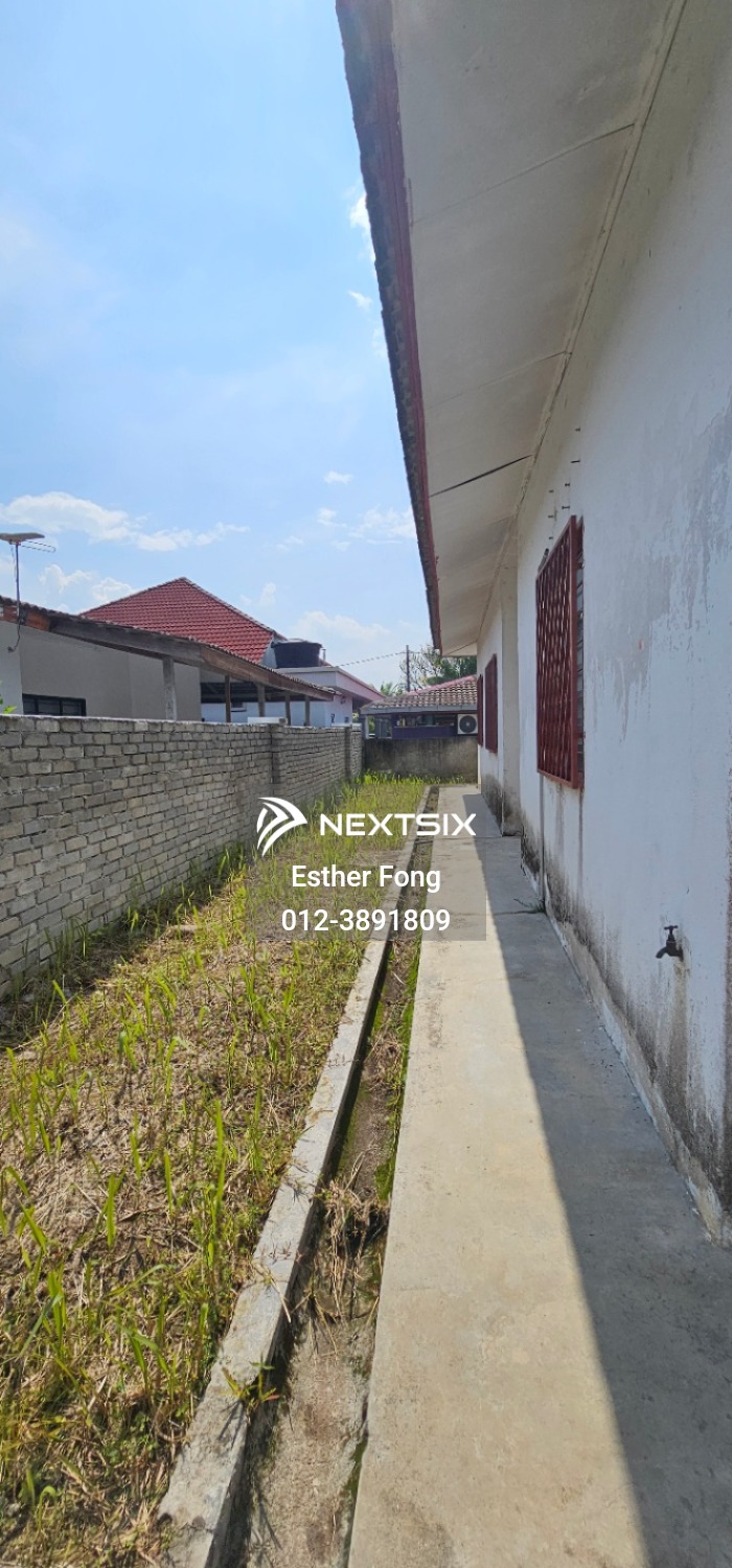 Bungalow For Sale in Batang Kali Selangor - Image 10