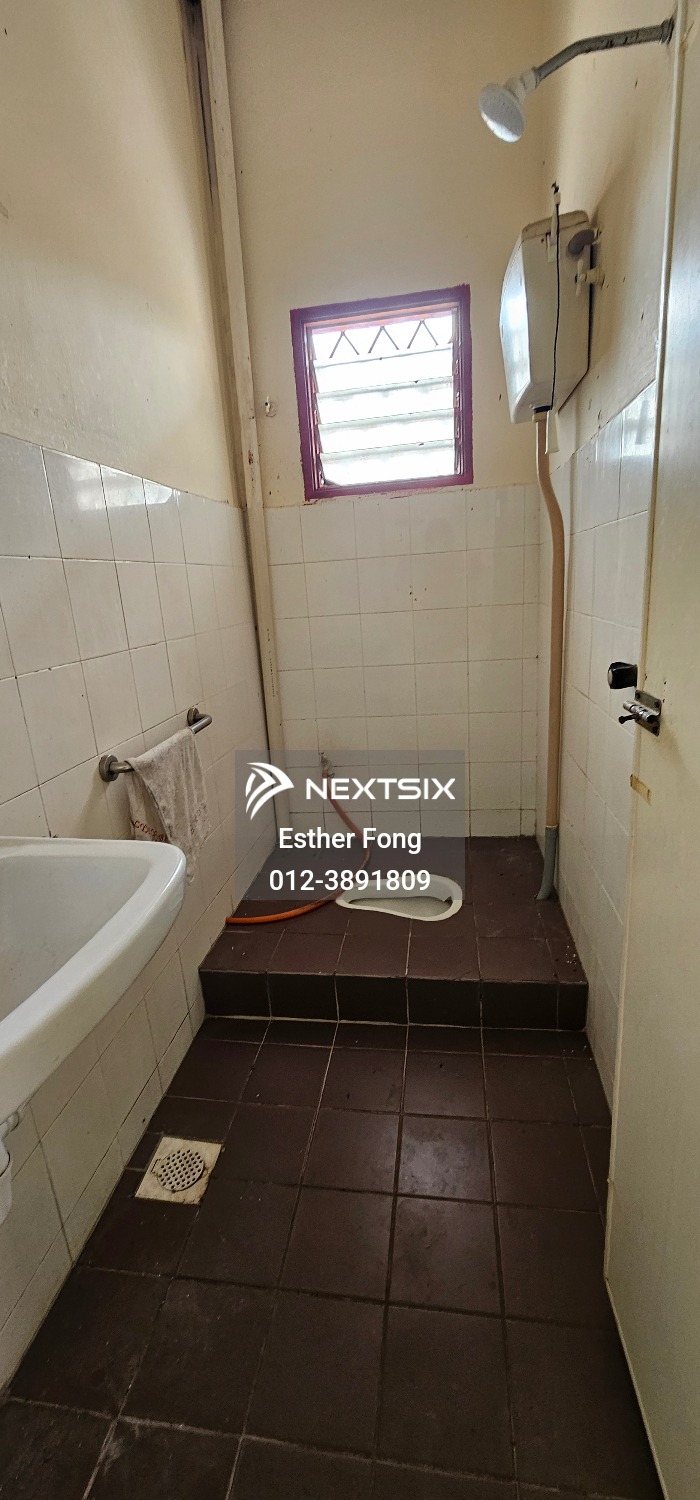 Bungalow For Sale in Batang Kali Selangor - Image 5