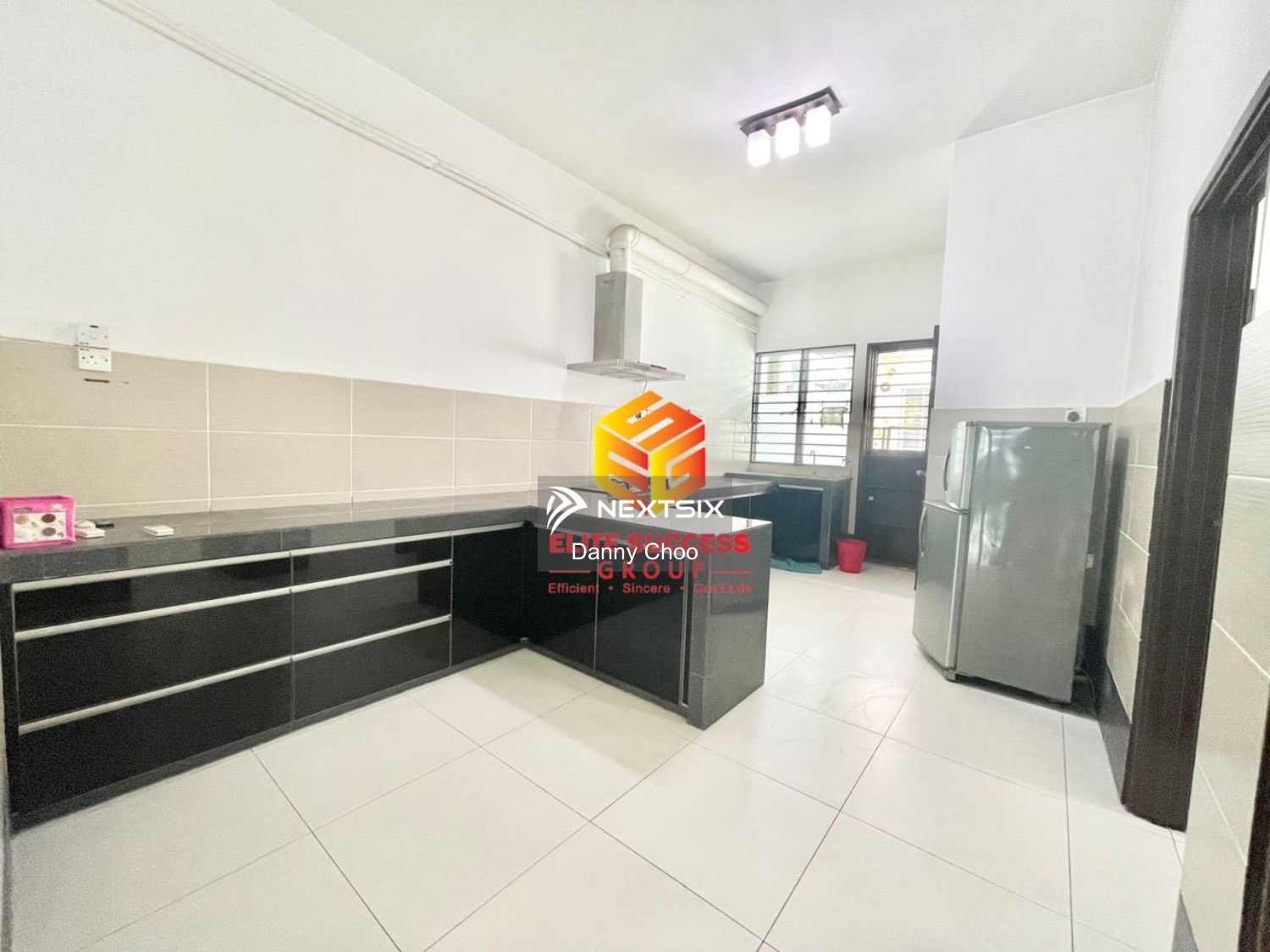 2-sty Terrace/Link House For Sale in Klang Selangor - Image 2