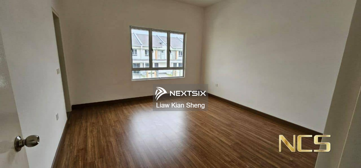 2-sty Terrace/Link House For Sale in Bandar Bukit Raja Selangor - Image 9