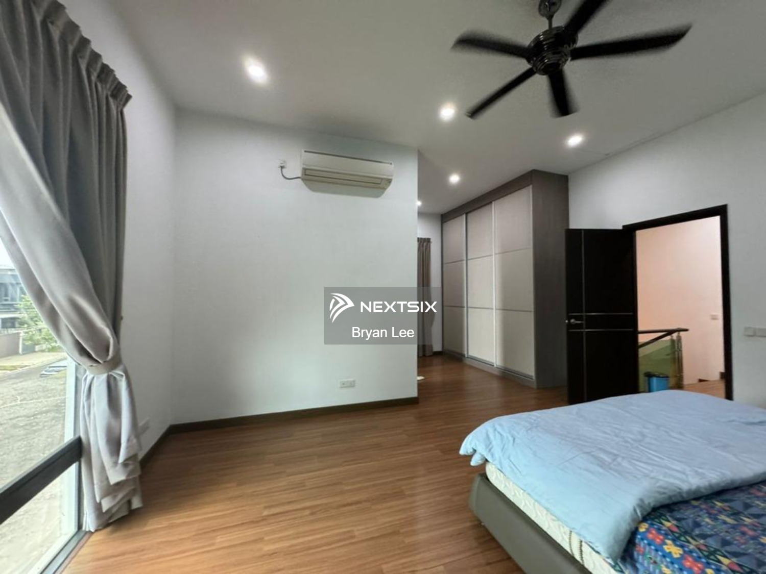 Semi-detached House For Sale in Gelang Patah Johor - Image 5