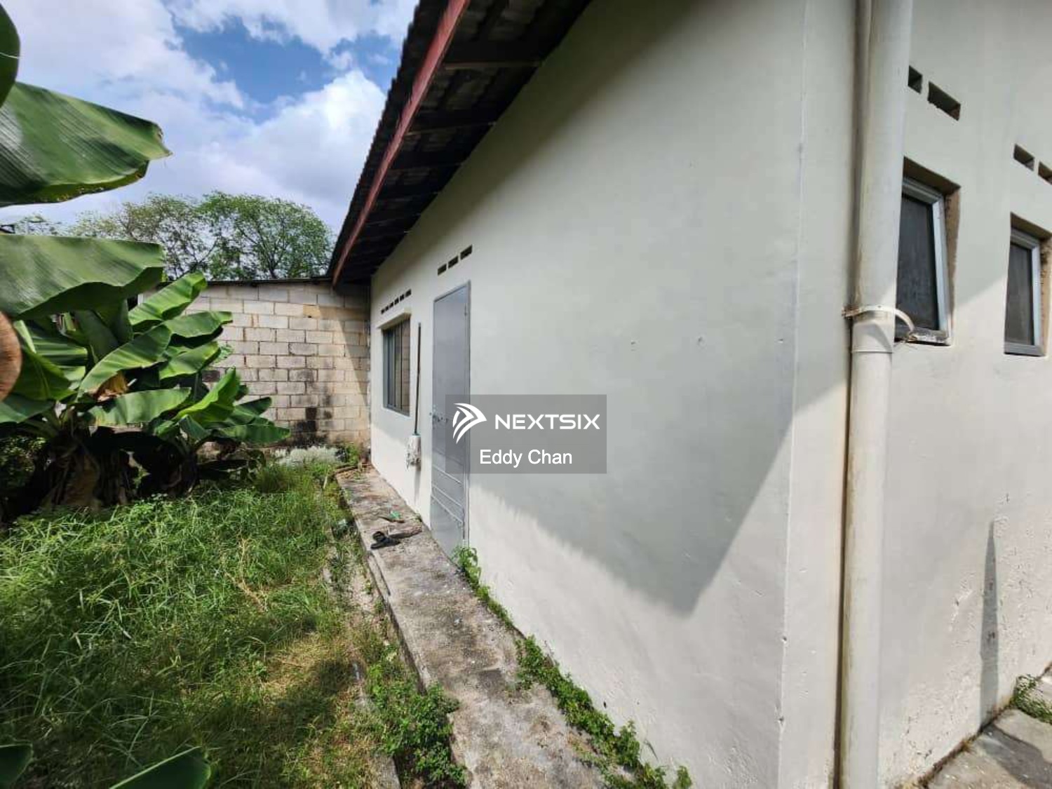 Semi-detached House For Sale in Senai Johor - Image 11