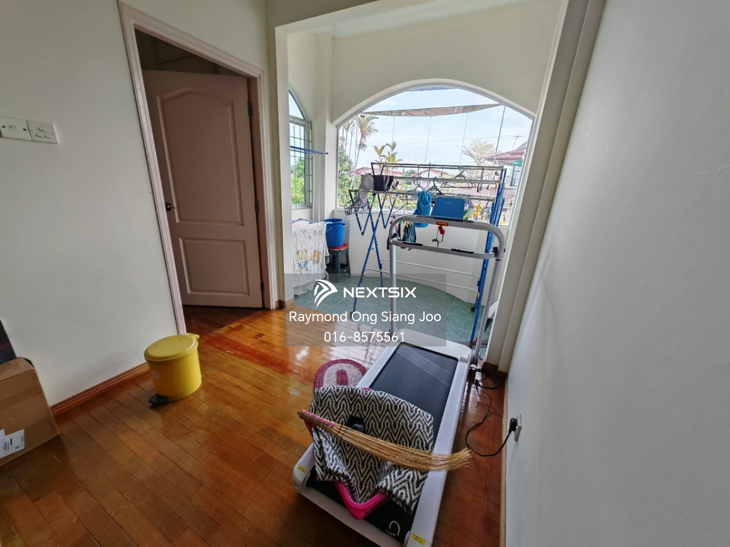 Semi-detached House For Sale in Kuching Sarawak - Image 7