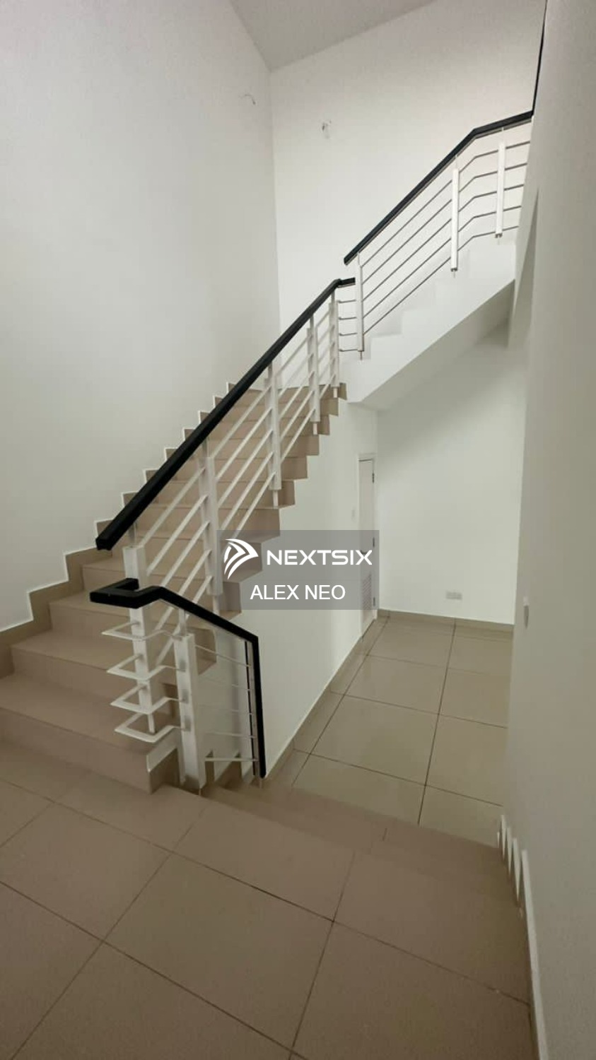 Semi-detached House For Sale in Johor Bahru Johor - Image 8